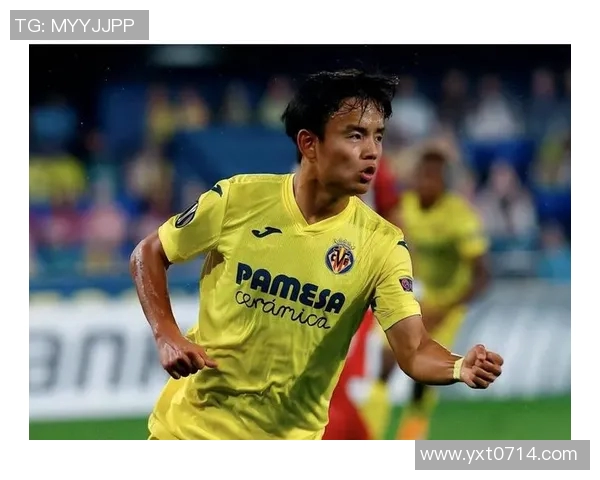 日本19岁小将足球明星崭露头角引发全球关注与期待