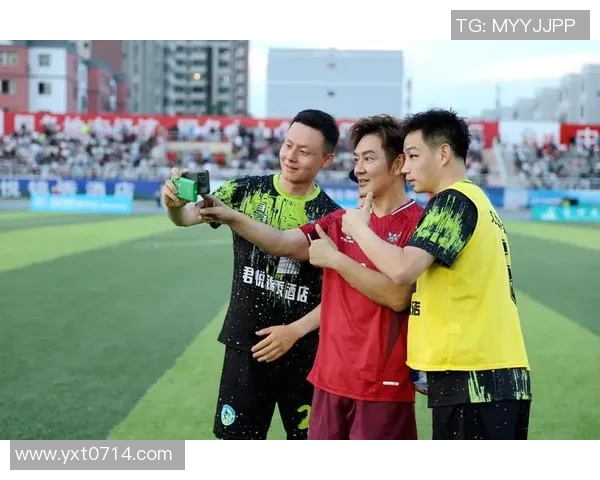 香港足球明星队赴日本挑战亚洲强队展现风采与实力 香港足球明星队赴日本挑战亚洲强队展现风采与实力