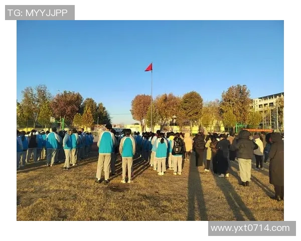 张泽禹足球明星是如何在赛场上展现非凡才华与领导力的故事