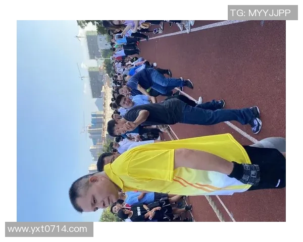 太平路小学足球明星展现青春风采助力校园体育发展新篇章