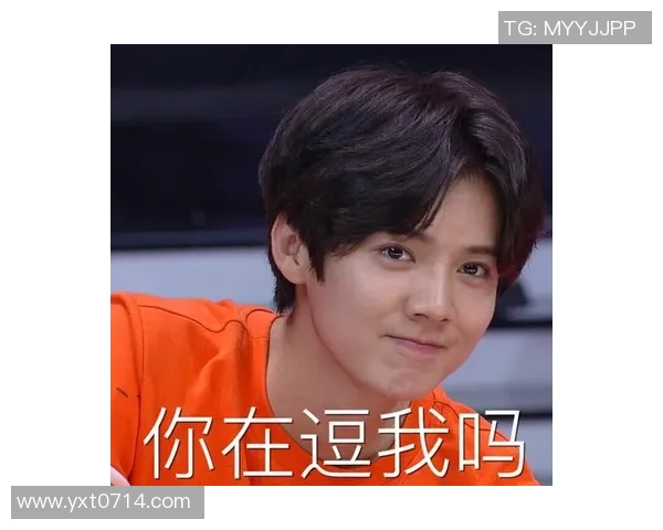 足球明星的愚蠢行为盘点那些让人哭笑不得的瞬间与背后的故事